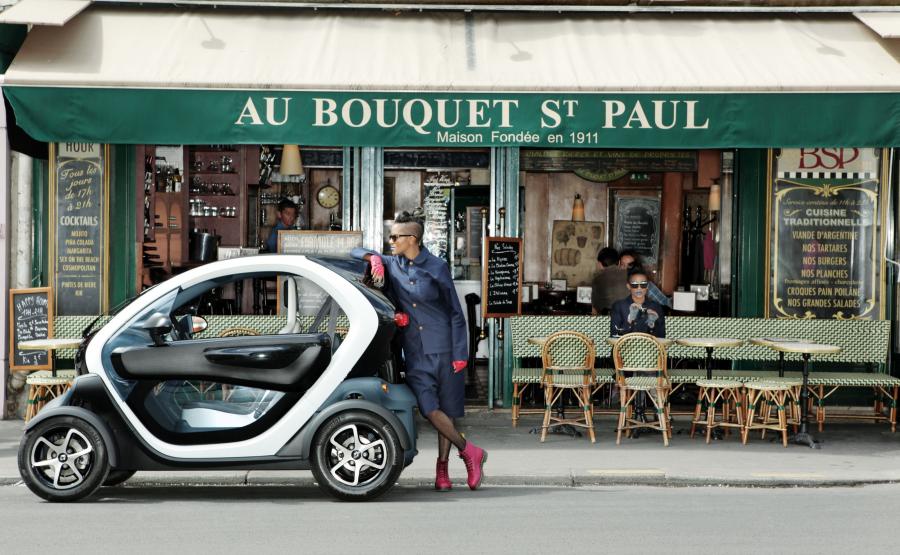  Renault Twizy Z.E. 2011 года  (фото 20 из 94)